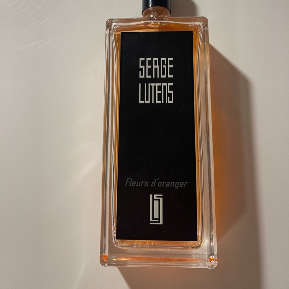Serge Lutens perfume